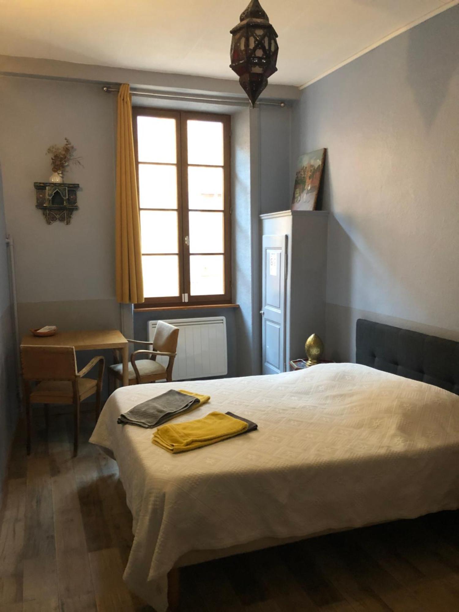 Le Dauphine Hotel Châtillon-en-Diois Eksteriør billede