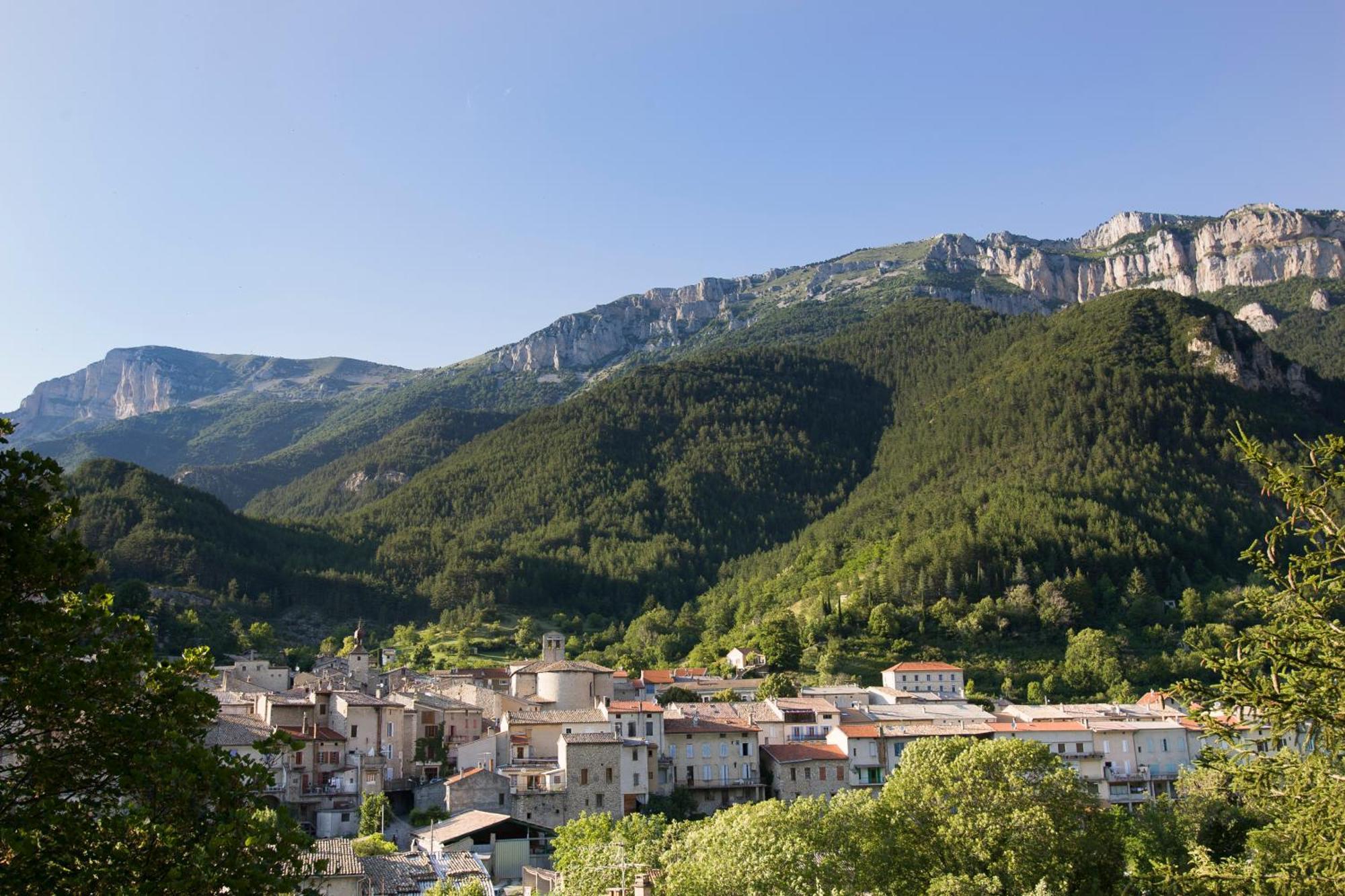 Le Dauphine Hotel Châtillon-en-Diois Eksteriør billede