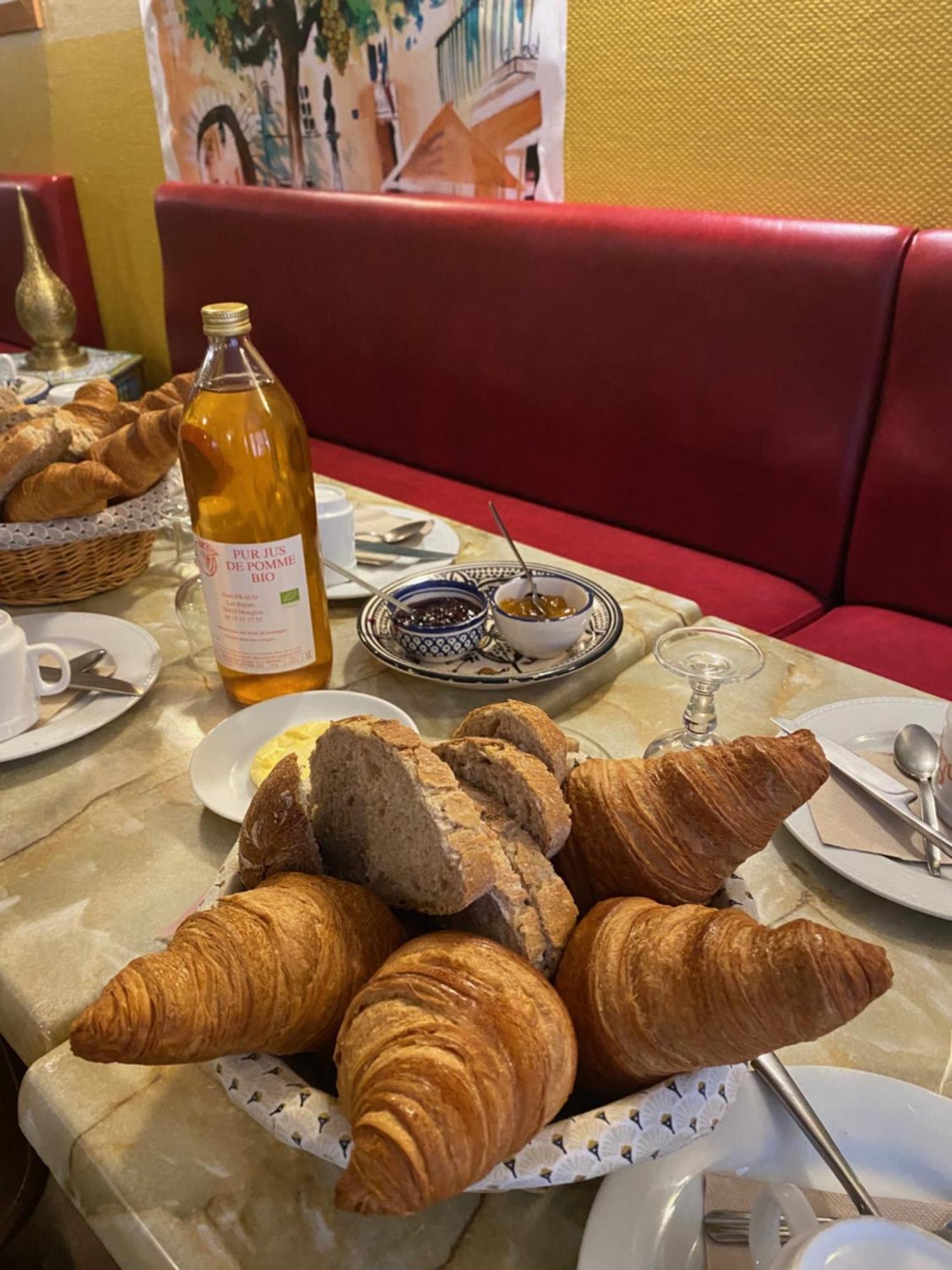 Le Dauphine Hotel Châtillon-en-Diois Eksteriør billede